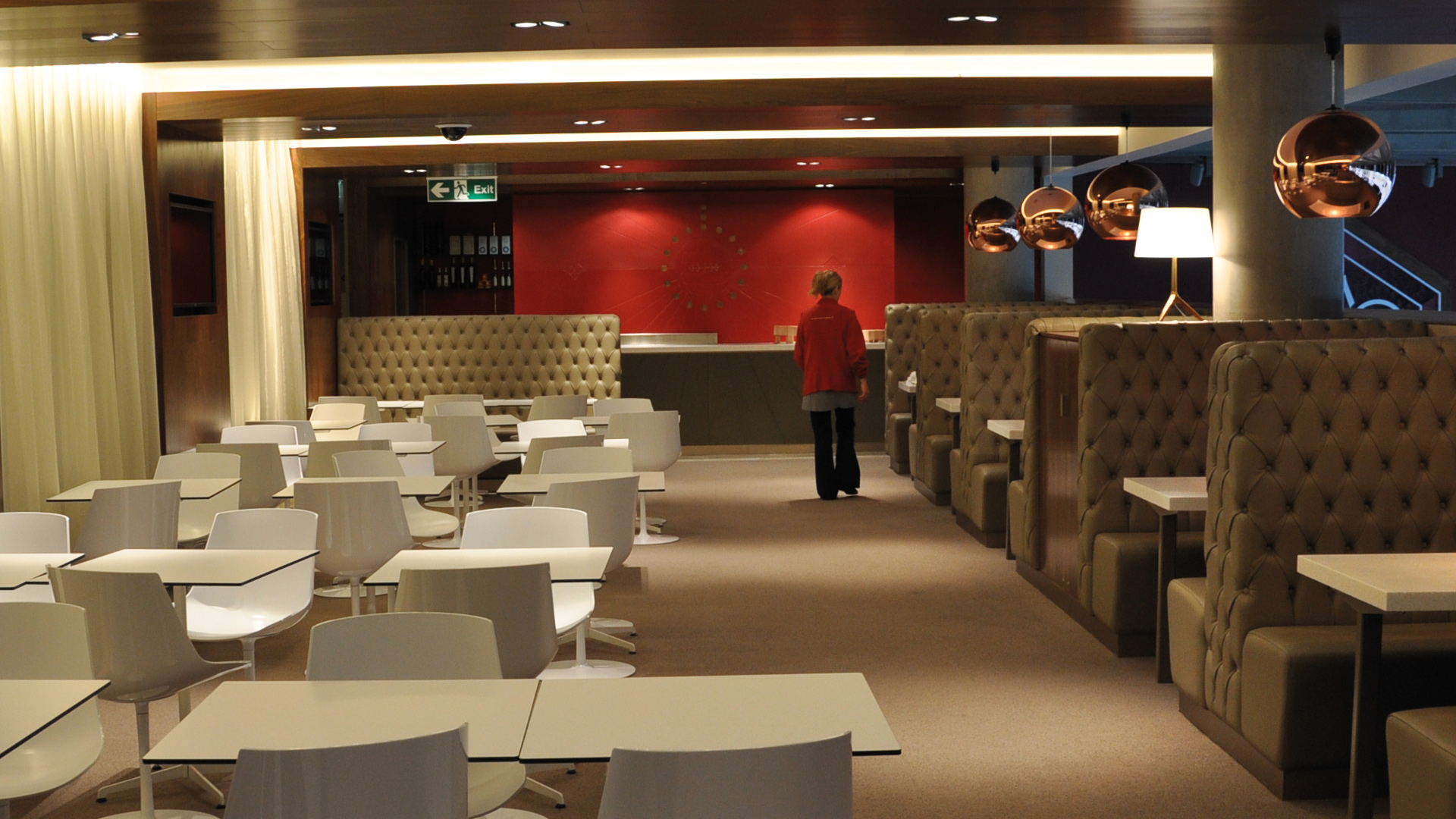 Customer Emerate Seats (Photo: MusicPartner)