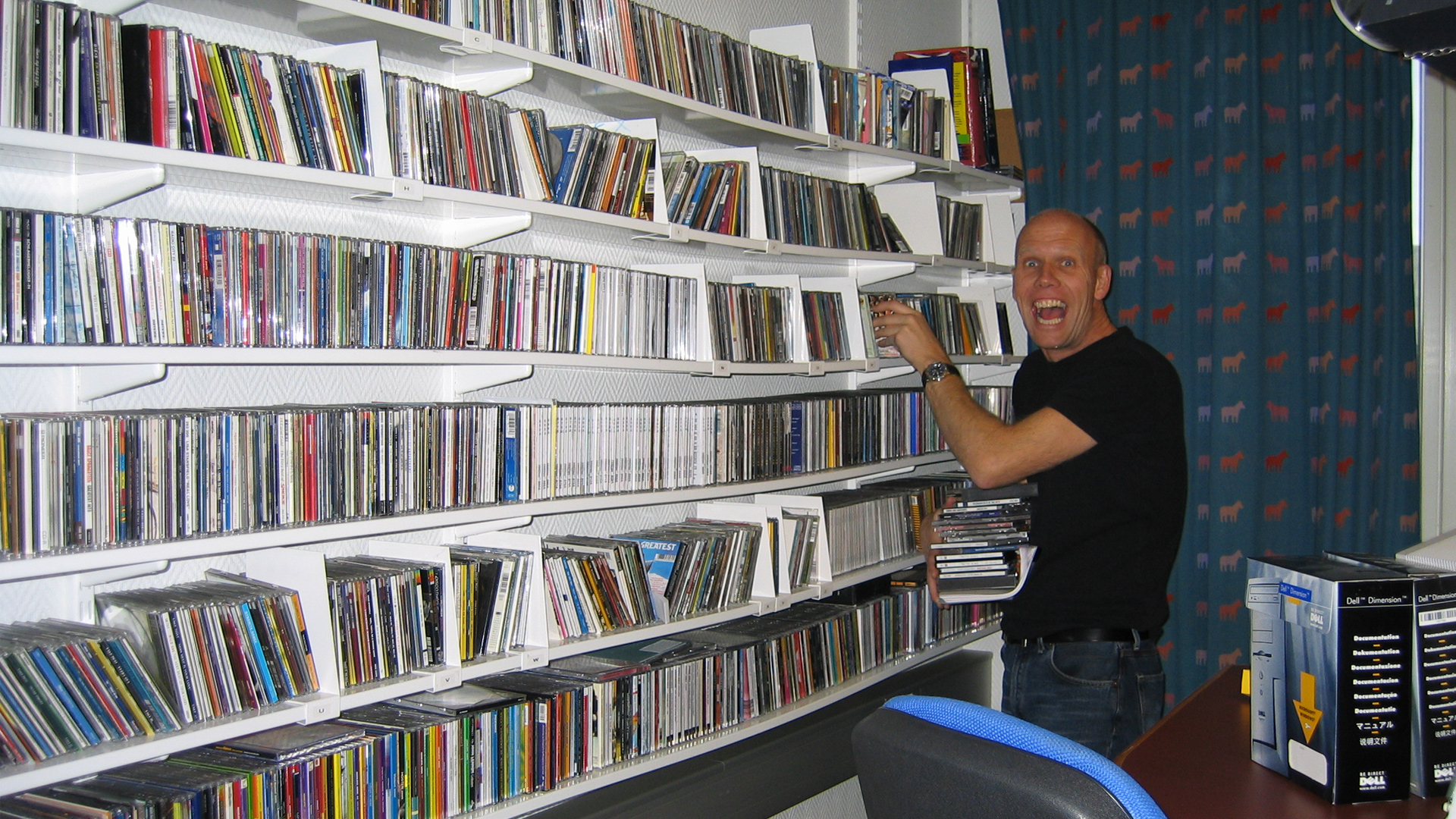 Staff Charlie RadioCity CDs (Photo: MusicPartner)